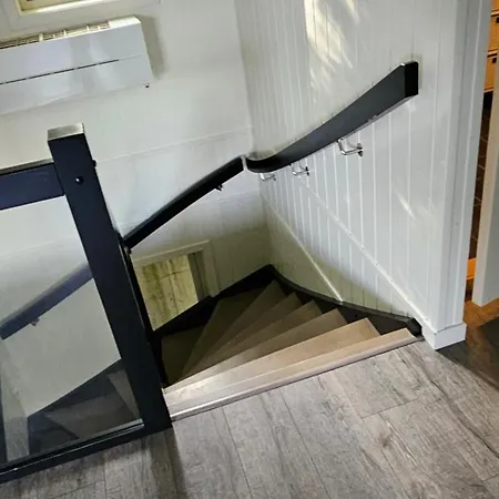 Luxury With Indoor Garage 4 Bedroom, 2 Livingroom And 2 Bathroom Tromsø